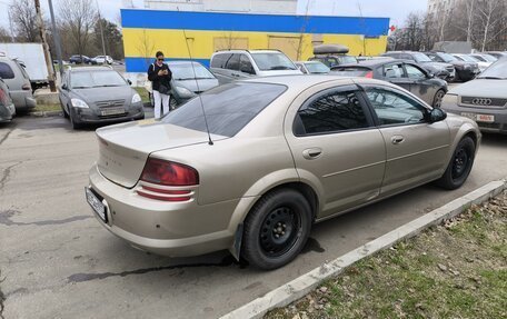Dodge Stratus II, 2002 год, 330 000 рублей, 5 фотография