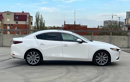 Mazda 3, 2021 год, 2 599 000 рублей, 4 фотография
