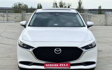 Mazda 3, 2021 год, 2 599 000 рублей, 2 фотография
