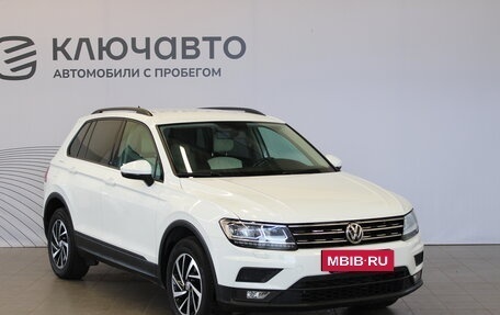 Volkswagen Tiguan II, 2019 год, 2 859 000 рублей, 3 фотография