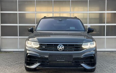 Volkswagen Tiguan II, 2021 год, 2 310 000 рублей, 6 фотография