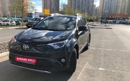 Toyota RAV4, 2016 год, 2 300 000 рублей, 2 фотография