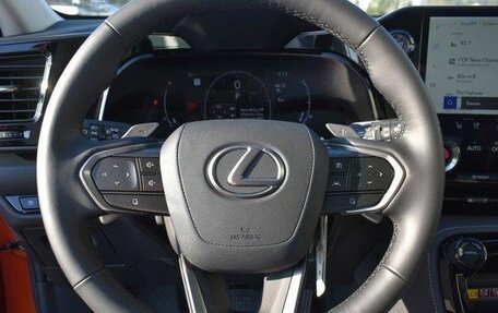 Lexus NX, 2024 год, 8 900 000 рублей, 4 фотография