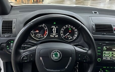 Skoda Octavia RS, 2012 год, 1 800 000 рублей, 7 фотография