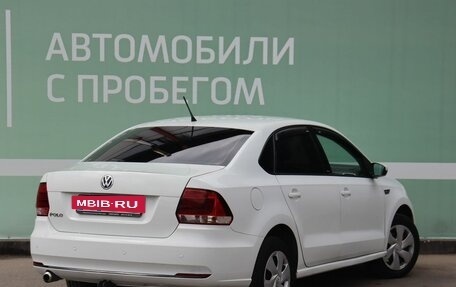 Volkswagen Polo VI (EU Market), 2016 год, 890 000 рублей, 2 фотография