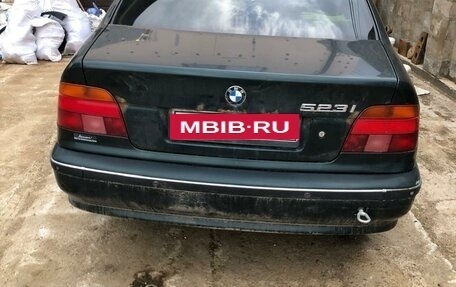 BMW 5 серия, 1999 год, 260 000 рублей, 2 фотография