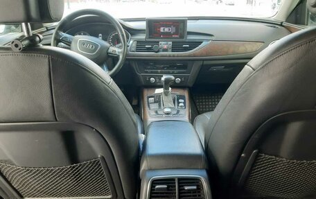 Audi A6, 2013 год, 1 650 000 рублей, 10 фотография
