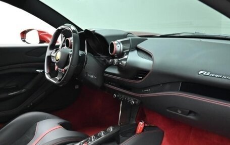 Ferrari F8, 2021 год, 28 540 000 рублей, 6 фотография