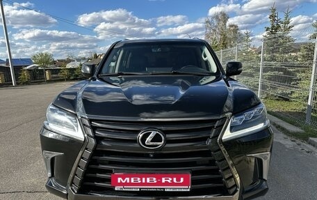 Lexus LX III, 2018 год, 7 999 999 рублей, 4 фотография