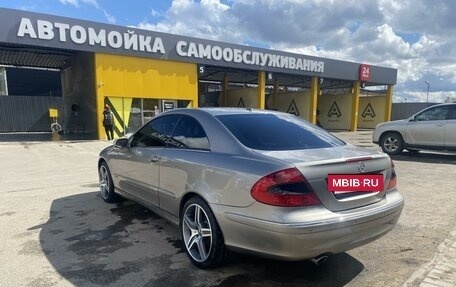 Mercedes-Benz CLK-Класс, 2007 год, 1 100 000 рублей, 8 фотография