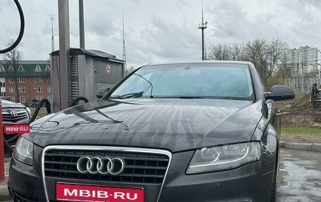 Audi A4, 2010 год, 1 150 000 рублей, 1 фотография
