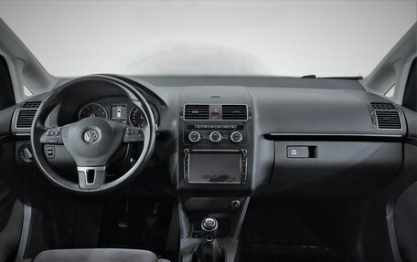 Volkswagen Touran III, 2014 год, 1 299 000 рублей, 5 фотография
