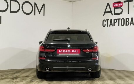 BMW 5 серия, 2019 год, 3 699 000 рублей, 4 фотография