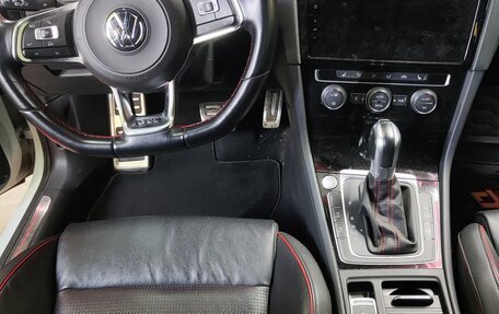 Volkswagen Golf GTI VII, 2018 год, 3 100 000 рублей, 3 фотография