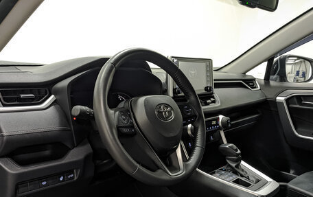 Toyota RAV4, 2021 год, 4 170 000 рублей, 15 фотография