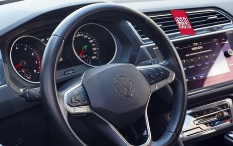 Volkswagen Tiguan II, 2021 год, 3 796 000 рублей, 17 фотография