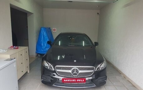 Mercedes-Benz E-Класс, 2017 год, 5 200 000 рублей, 13 фотография