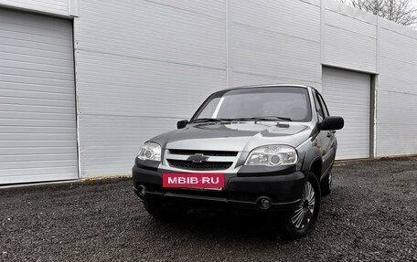 Chevrolet Niva I рестайлинг, 2011 год, 389 000 рублей, 2 фотография