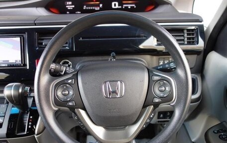 Honda Stepwgn IV, 2020 год, 1 650 000 рублей, 17 фотография