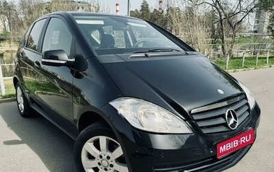 Mercedes-Benz A-Класс, 2012 год, 990 000 рублей, 1 фотография