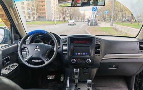 Mitsubishi Pajero IV, 2013 год, 2 200 000 рублей, 27 фотография