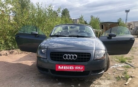 Audi TT, 2004 год, 1 250 000 рублей, 5 фотография