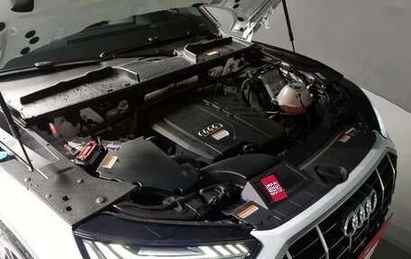 Audi Q5, 2021 год, 3 800 000 рублей, 6 фотография