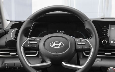 Hyundai Elantra, 2023 год, 2 549 000 рублей, 13 фотография
