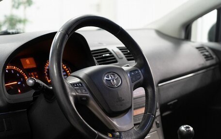 Toyota Avensis III рестайлинг, 2009 год, 935 000 рублей, 5 фотография