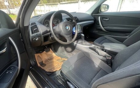 BMW 1 серия, 2011 год, 880 000 рублей, 4 фотография