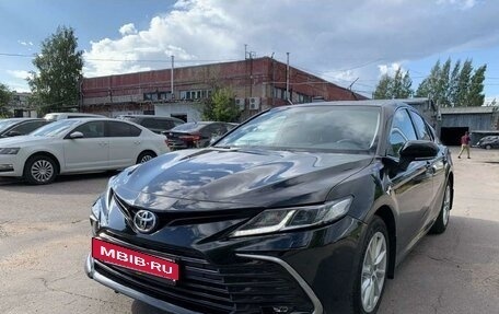 Toyota Camry, 2021 год, 3 627 800 рублей, 3 фотография