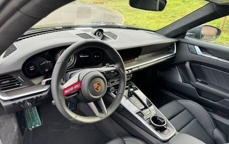 Porsche 911, 2024 год, 39 090 000 рублей, 8 фотография