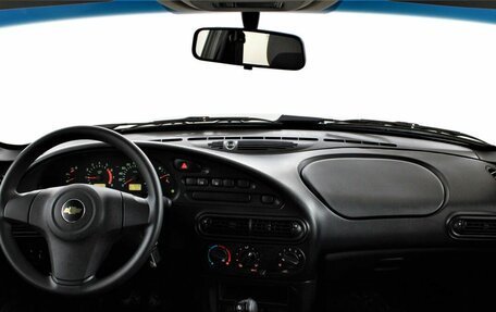 Chevrolet Niva I рестайлинг, 2016 год, 921 000 рублей, 5 фотография