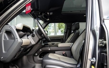 Land Rover Defender II, 2021 год, 10 000 000 рублей, 14 фотография