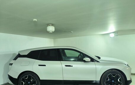 BMW iX, 2021 год, 6 750 000 рублей, 6 фотография