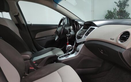 Chevrolet Cruze II, 2012 год, 875 000 рублей, 9 фотография