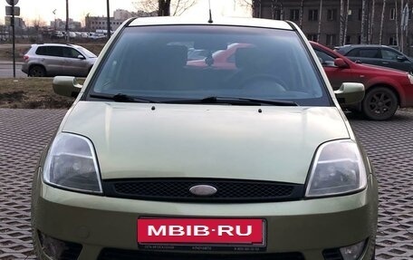 Ford Fiesta, 2005 год, 379 999 рублей, 4 фотография
