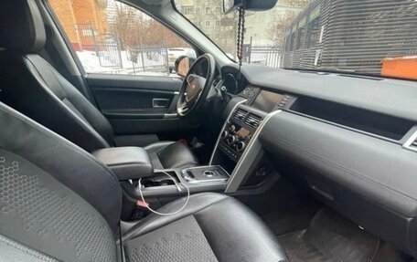 Land Rover Discovery Sport I рестайлинг, 2018 год, 2 900 000 рублей, 3 фотография