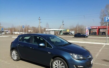 Opel Astra J, 2013 год, 1 070 000 рублей, 3 фотография