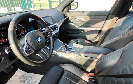 BMW 3 серия, 2019 год, 3 777 000 рублей, 9 фотография