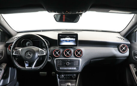 Mercedes-Benz A-Класс AMG, 2015 год, 2 945 000 рублей, 12 фотография