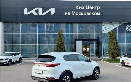 KIA Sportage IV рестайлинг, 2018 год, 2 600 000 рублей, 7 фотография