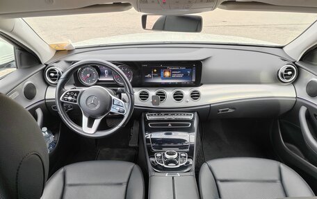 Mercedes-Benz E-Класс, 2020 год, 4 250 000 рублей, 8 фотография
