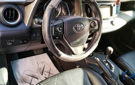 Toyota RAV4, 2013 год, 1 850 000 рублей, 7 фотография
