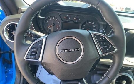 Chevrolet Camaro VI, 2023 год, 8 900 000 рублей, 2 фотография
