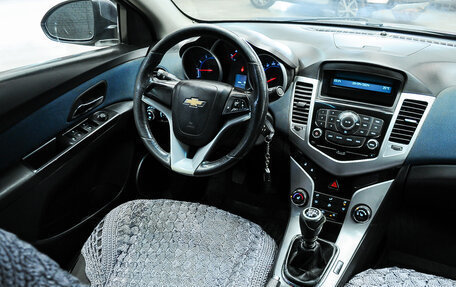 Chevrolet Cruze II, 2011 год, 830 000 рублей, 11 фотография