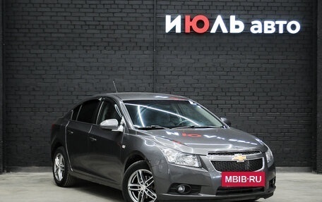 Chevrolet Cruze II, 2011 год, 830 000 рублей, 3 фотография