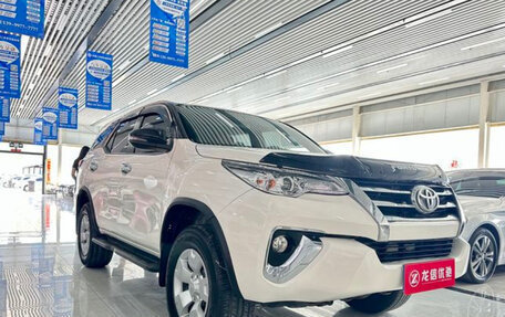 Toyota Fortuner II, 2019 год, 2 970 000 рублей, 3 фотография