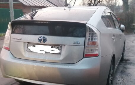 Toyota Prius, 2010 год, 1 099 000 рублей, 2 фотография