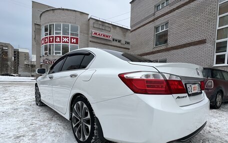 Honda Accord IX рестайлинг, 2013 год, 1 820 000 рублей, 9 фотография